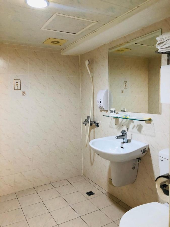 Jing Chech Hotel 카오슝 외부 사진