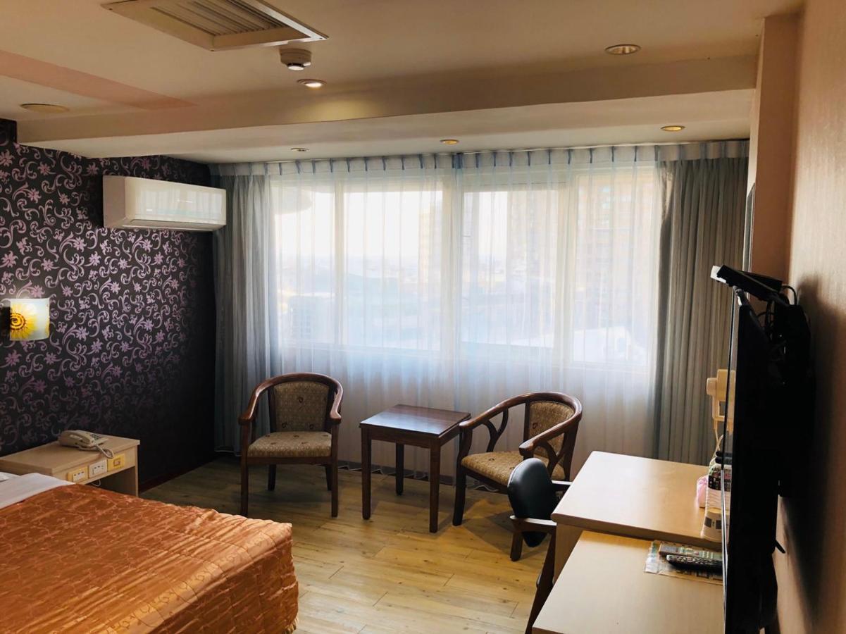 Jing Chech Hotel 카오슝 외부 사진